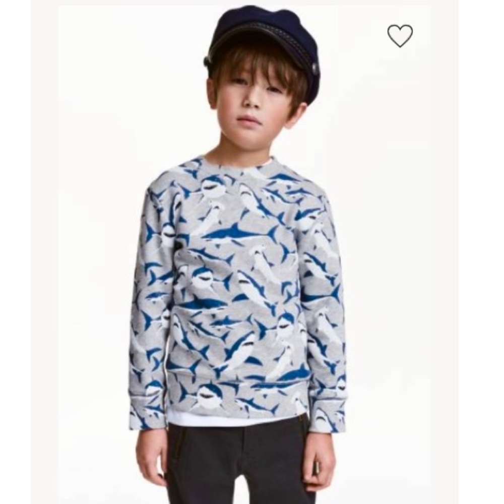 H&M Boys Grey Sweatshirt with Allover Sharks 🦈